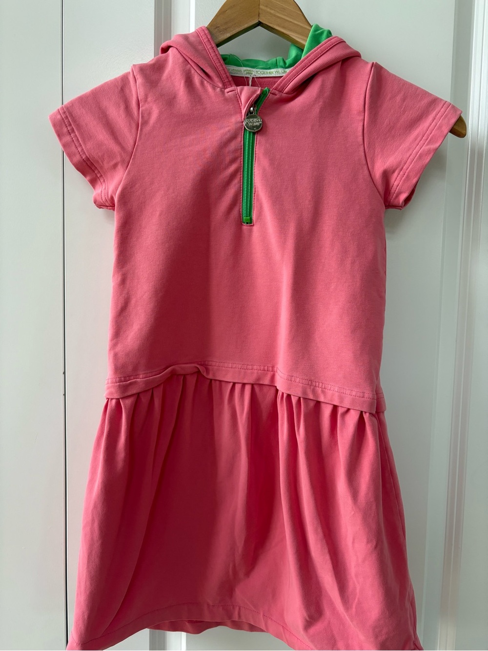 Peekaboo beans Pink Hooded Dress with Green Zip Accent Size 7